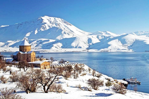 winter holidays in Armenia